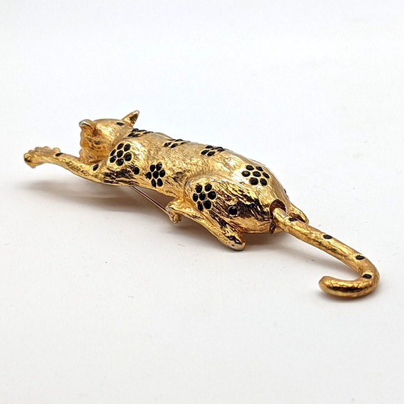70s Spotted Leopard Brooch w Black Rhinestone Flowers Green Eyes Dangling Tail - Picture 8 of 13